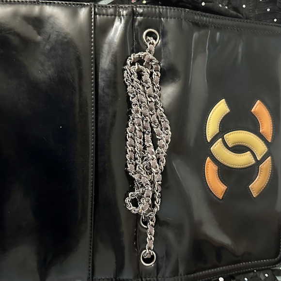 Rare Chanel Black Lipstick Crossbody Bag. ORIGINAL CHAIN - Picture 8 of 17